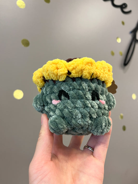 Crochet Flower Buddy