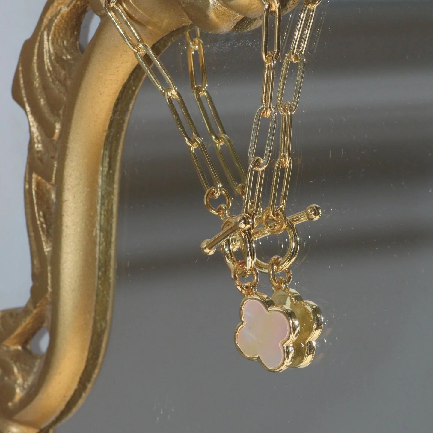 Chloe Collar Necklace