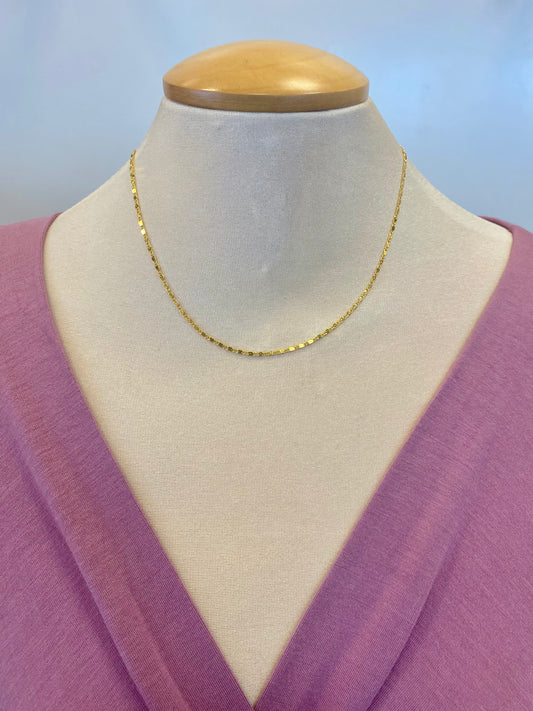 Flat Lay Chain Necklace