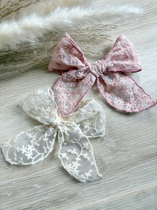 Lace Sailor Bow