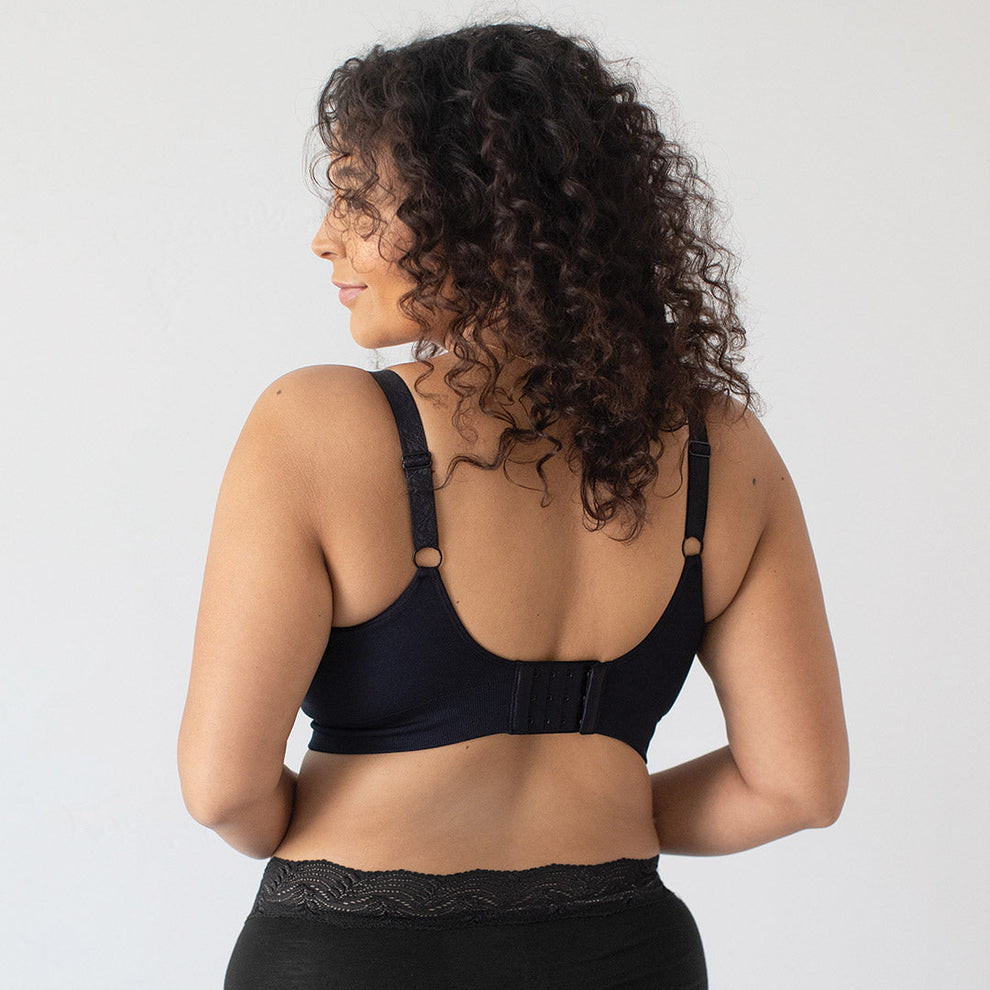 The Nellie Simply Wireless Bra