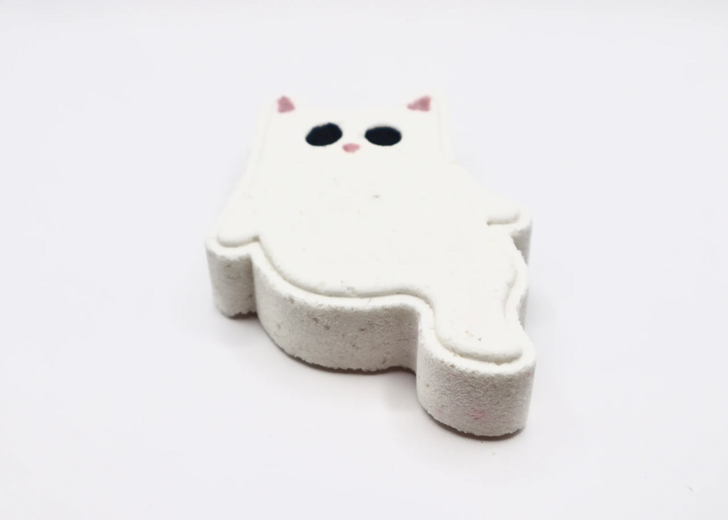 Strawberry Milkshake Ghost Cat Bath Bomb