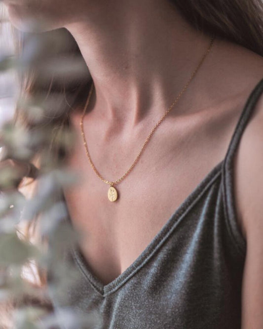 Rose Pendant Necklace