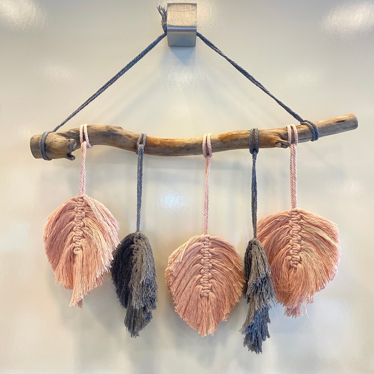 Macrame Branch - 5 Leaves