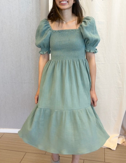 Ladies Annabelle Dress in Green