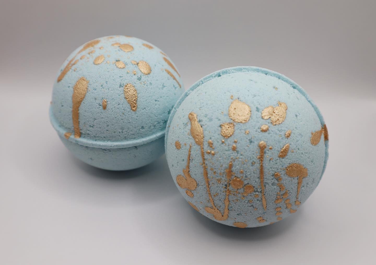 Bergamot Sandalwood Bath Bomb