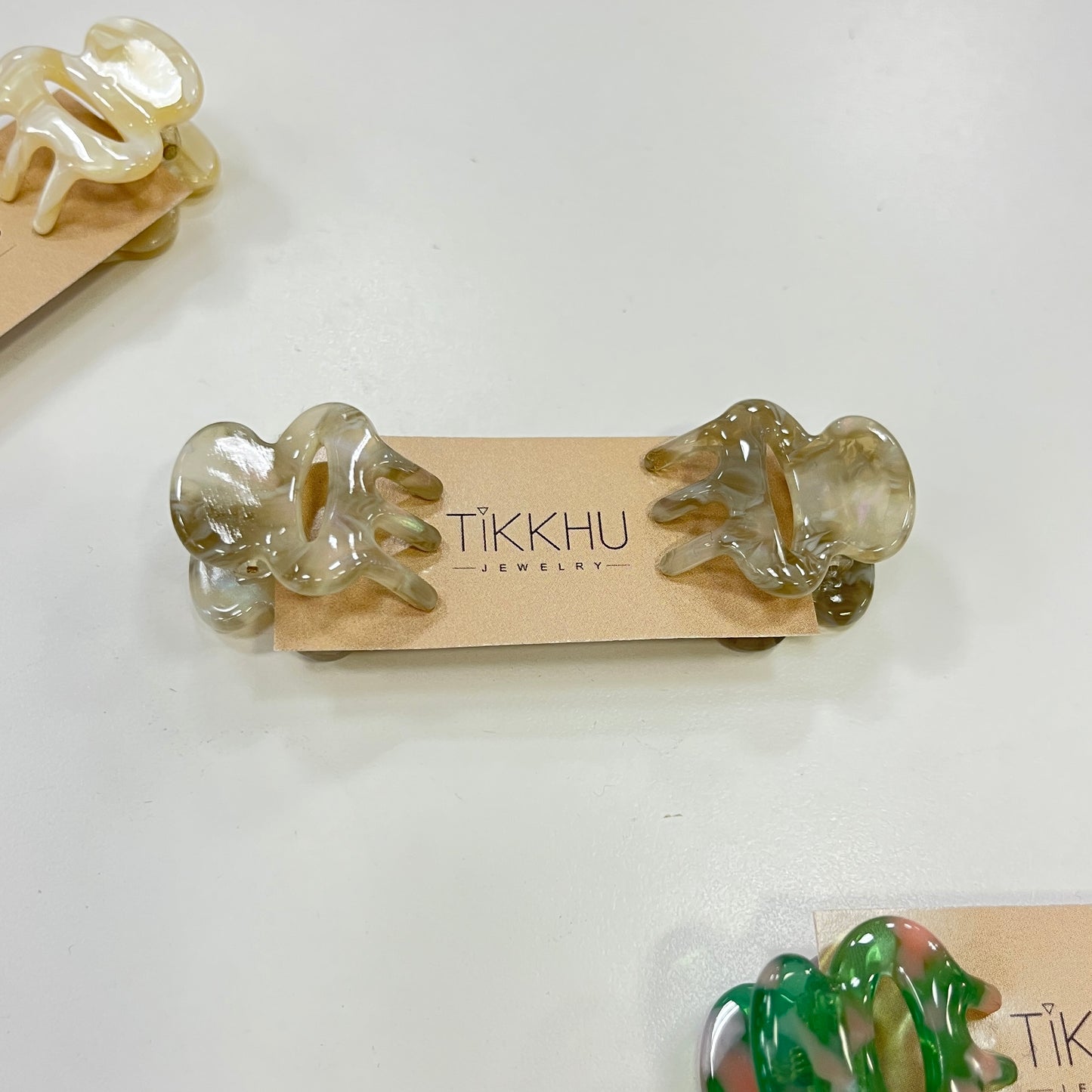 Cali Clips in Moonstone