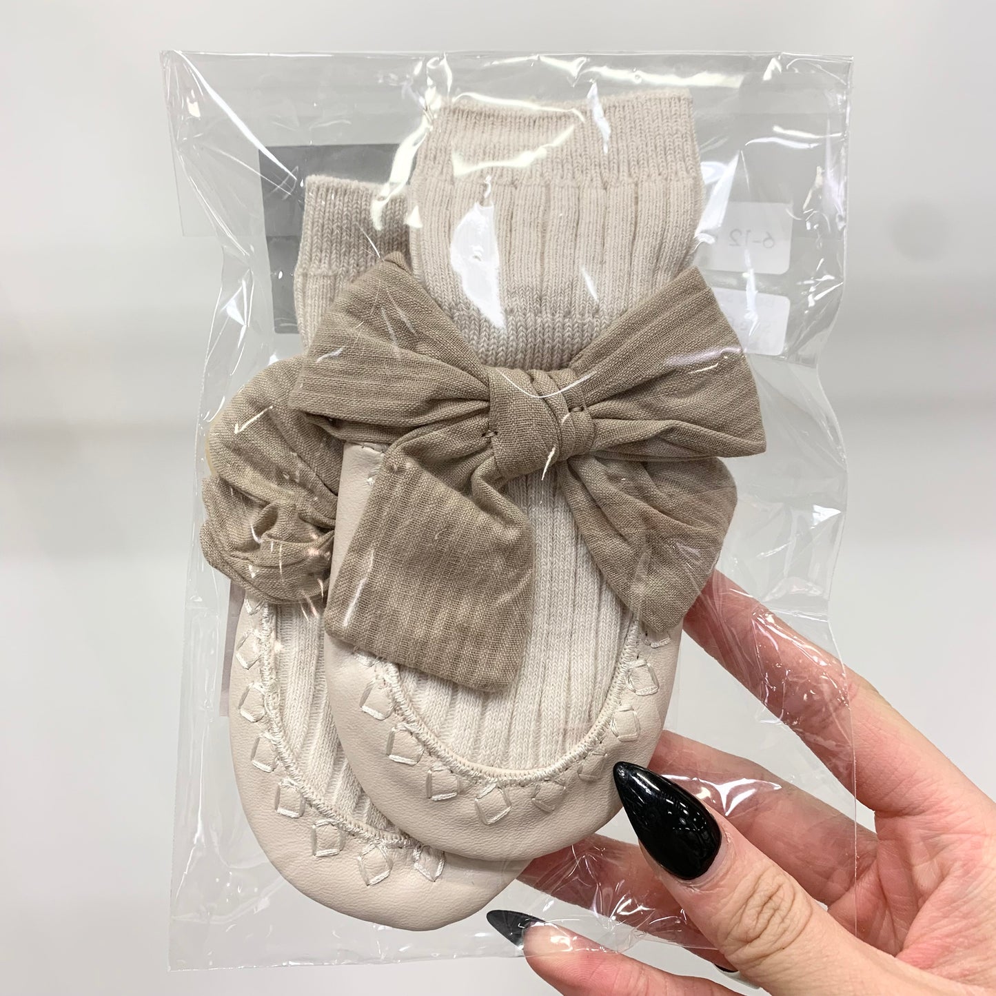 Bow Sock Booties in Cream