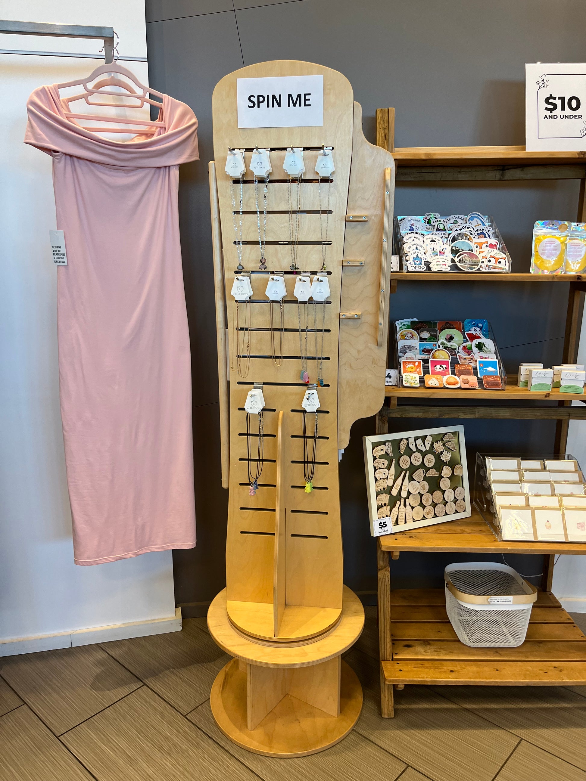 Wood Rotating Display Shelf with Metal Hooks – The Fourth
