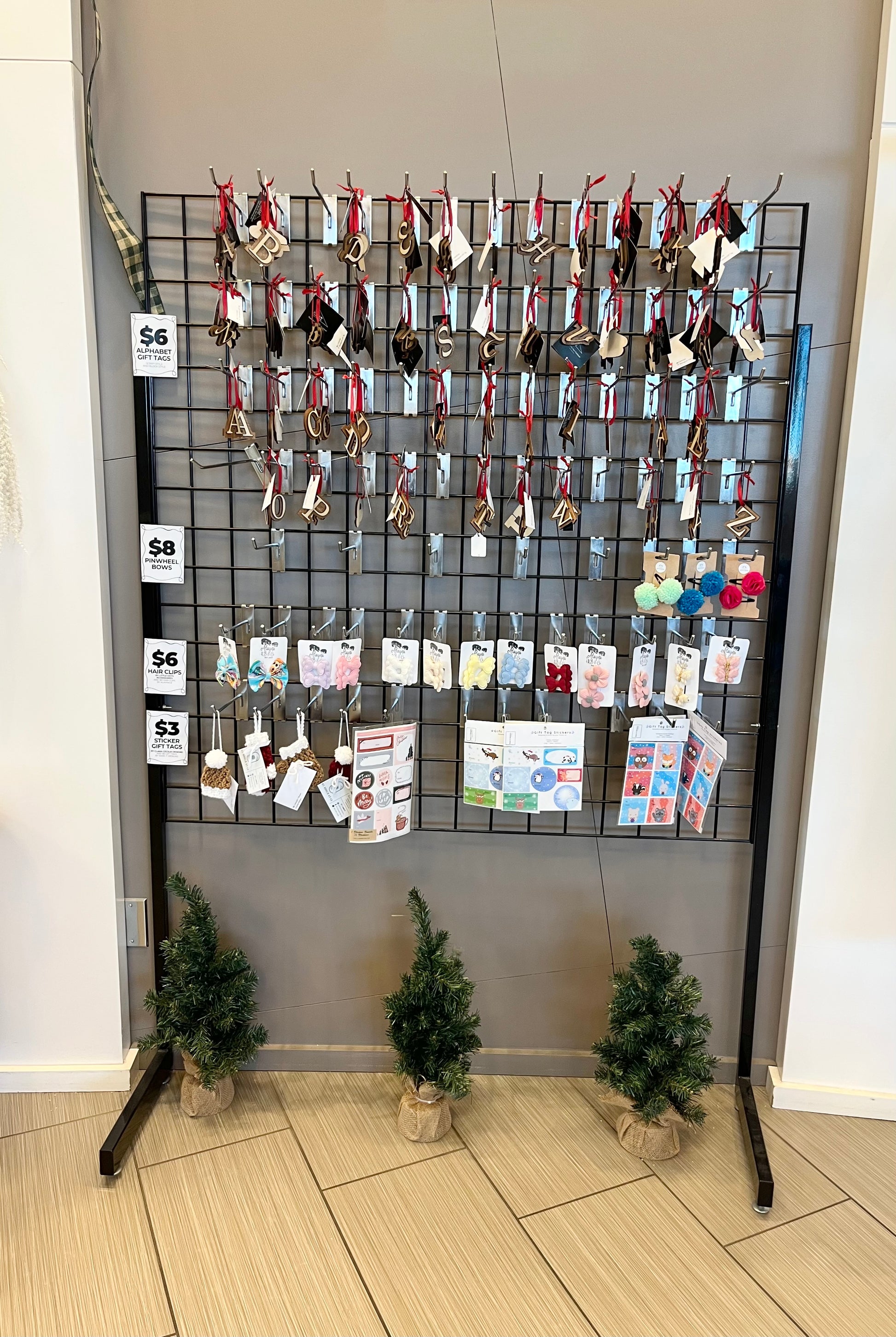 Black Metal Display Stand with 50+ Metal Hooks – The Fourth