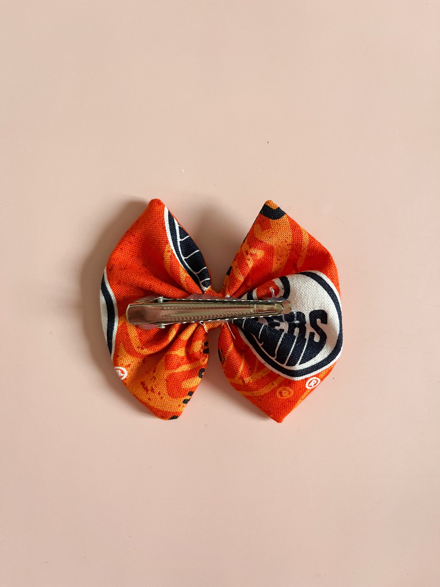Hockey Bow Clip