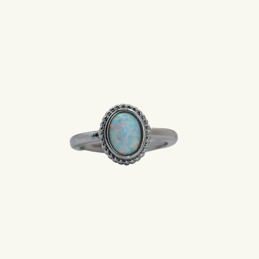 Leona Ring in Silver