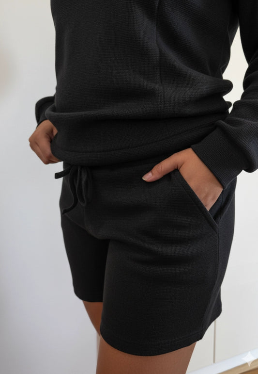 Claudia Maternity Nursing Pajama Set in Black