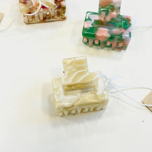 Mini Cube Clip in Cream